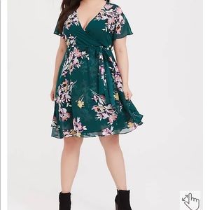Gorgeous green floral faux wrap dress